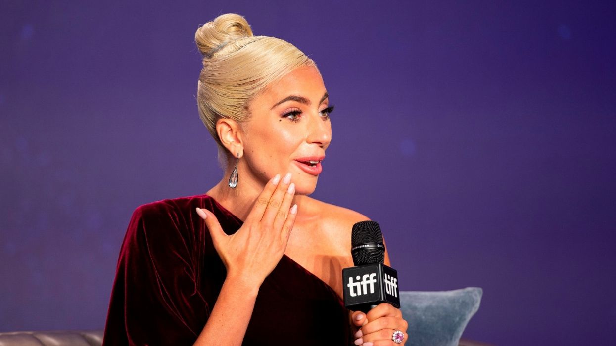 A Resurfaced Lady Gaga Tweet From 2012 Is Getting The Meme Treatment It So Richly Deserves đ