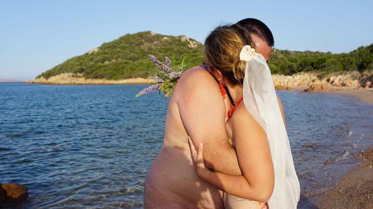 Couple Reveal How They Had A Naked Wedding – Complete With A Nude Officiant