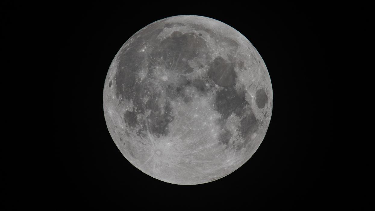 A City In China Is Planning To Launch An Artificial Moon To Save Millions Of Dollars In Electric Bills