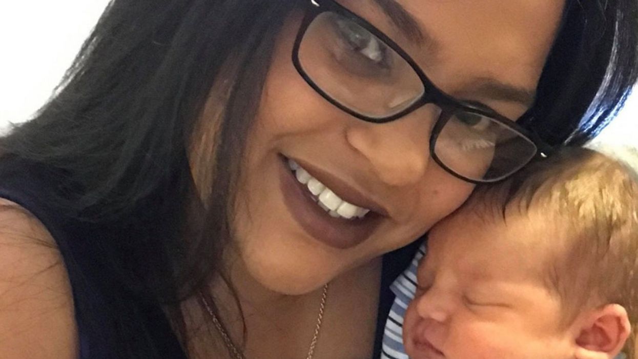 Chef Who Thought Her Bloating Was Gluten Intolerance Turned Out To Be 33 Weeks Pregnant