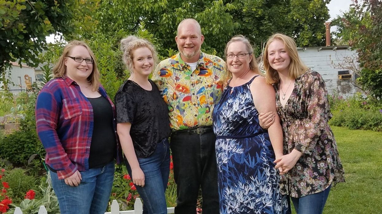 Dad Shares How He Uses Roadkill To Save Money At Christmas