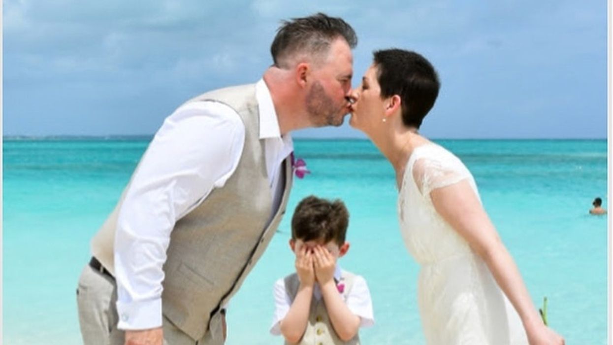 Mom Shares Story Of Heartache After Doctors Discover 12 lb Tumor But Still Considers Herself Lucky