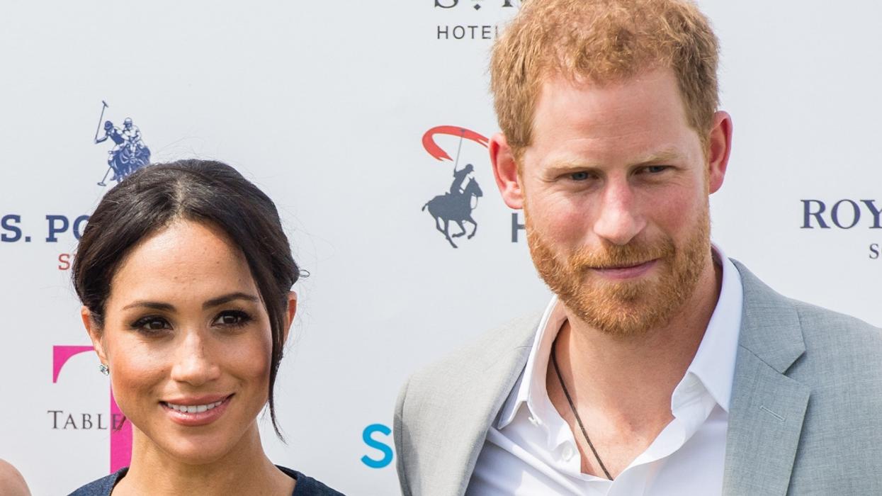 Prince Harry Snapped The Perfect Photo Of Meghan Markle Cradling Her Baby Bump In The Woods Of New Zealand 😍