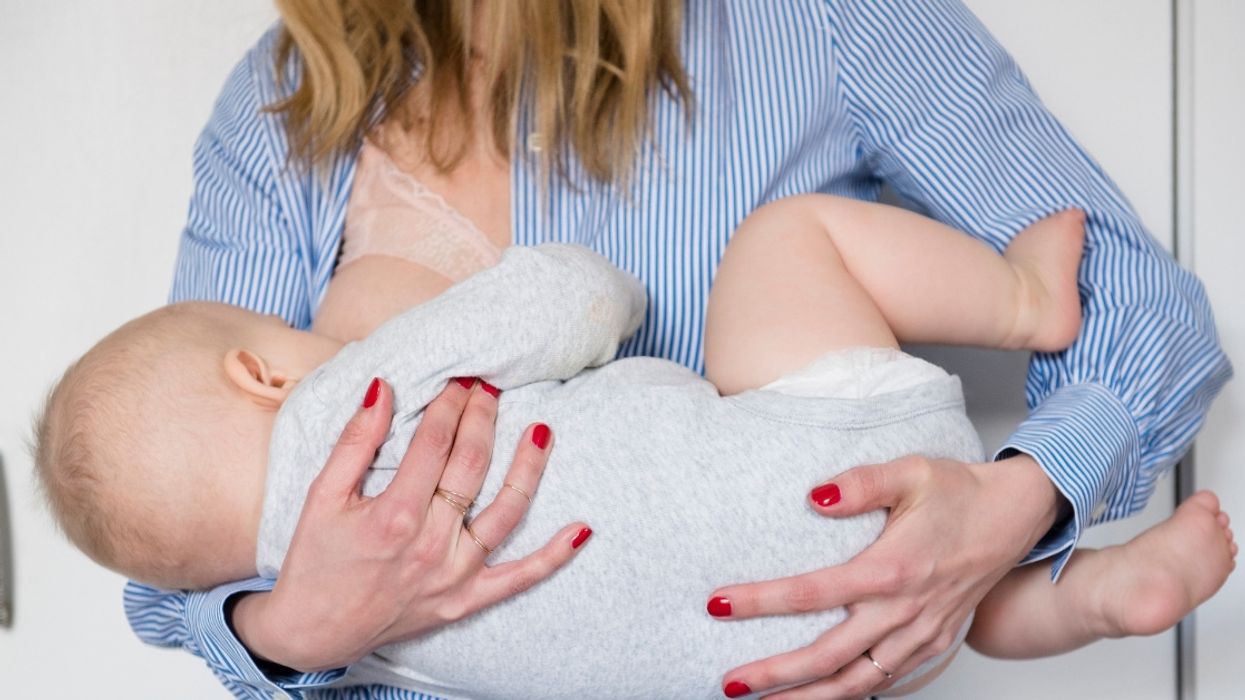 This Tweet About The Realities Of Breastfeeding Is The Most Feminist Thing You'll Read All Day 😮