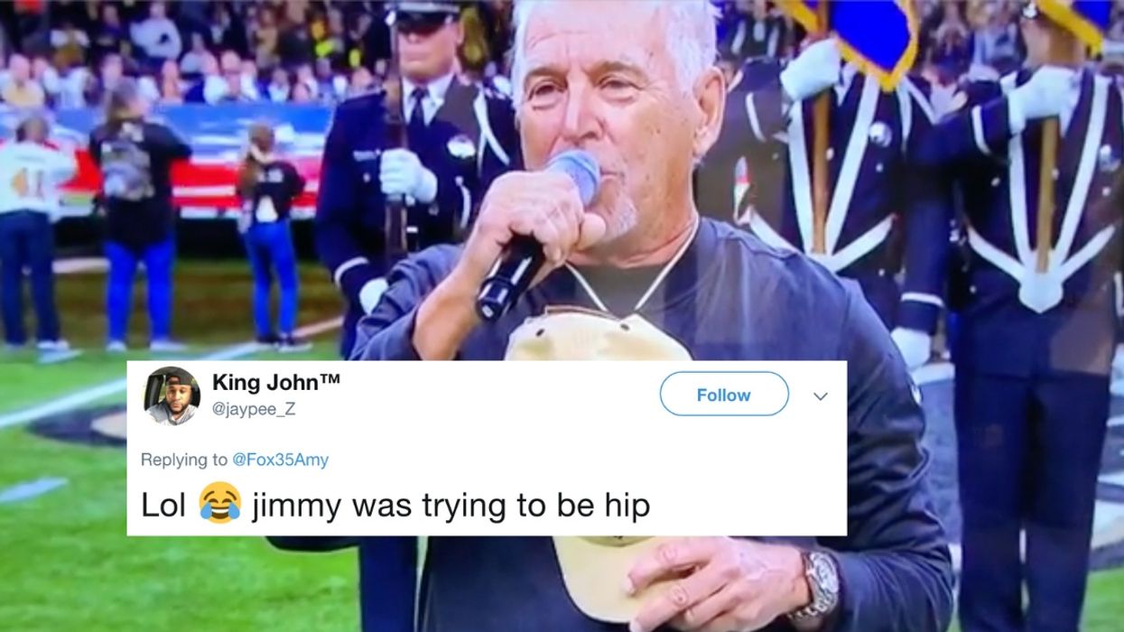 Jimmy Buffet Followed His Unique Rendition Of The National Anthem With An Epic Mic Drop 😂