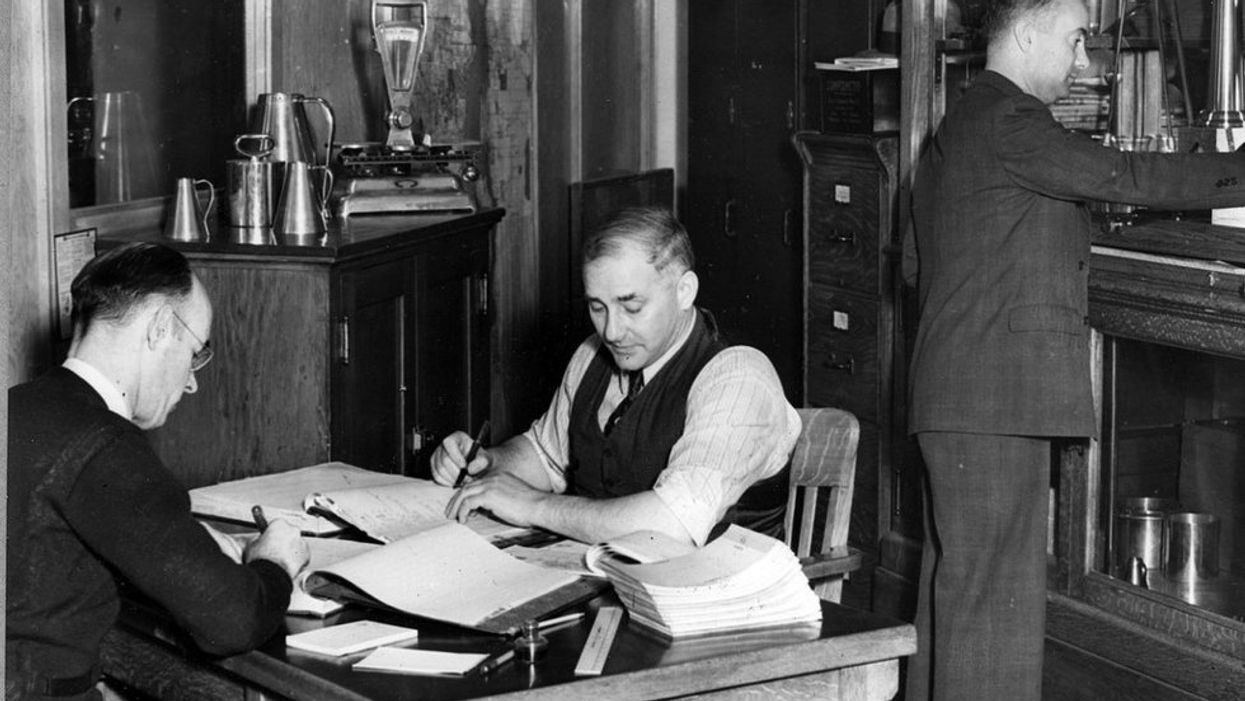 Employees Reveal What Management Has Done That Instantly Killed Morale