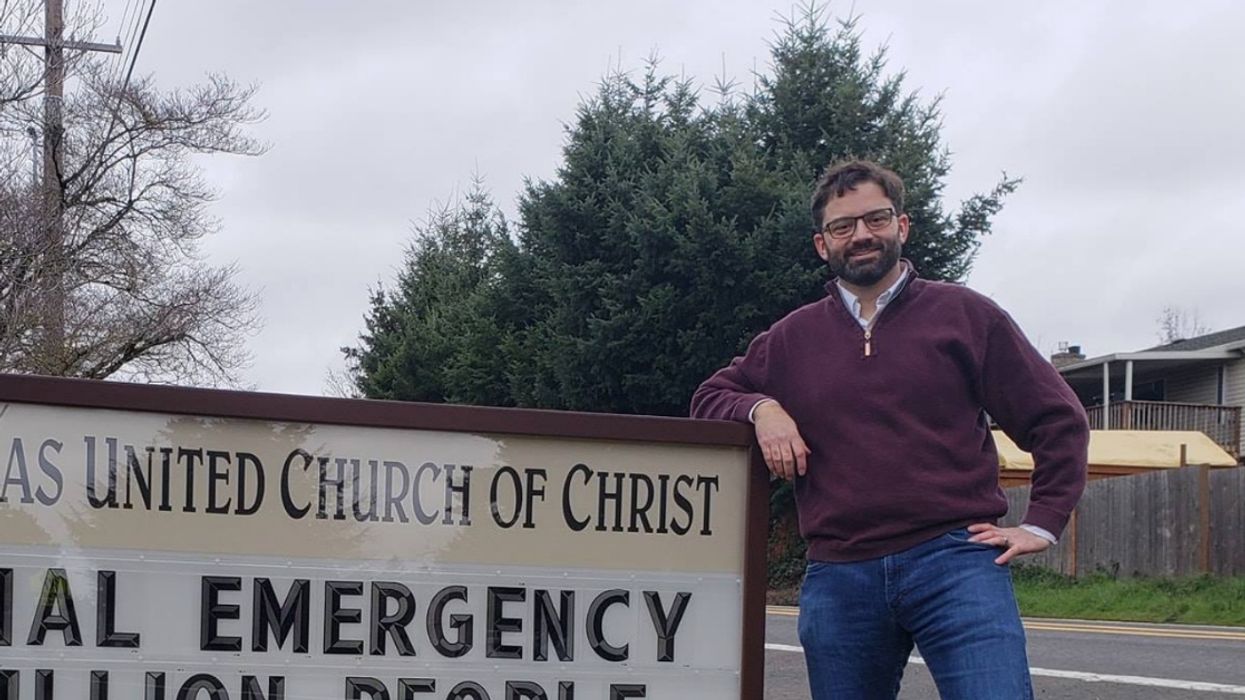 Oregon Church Goes Viral For A Spot-On Sign About The National Emergency