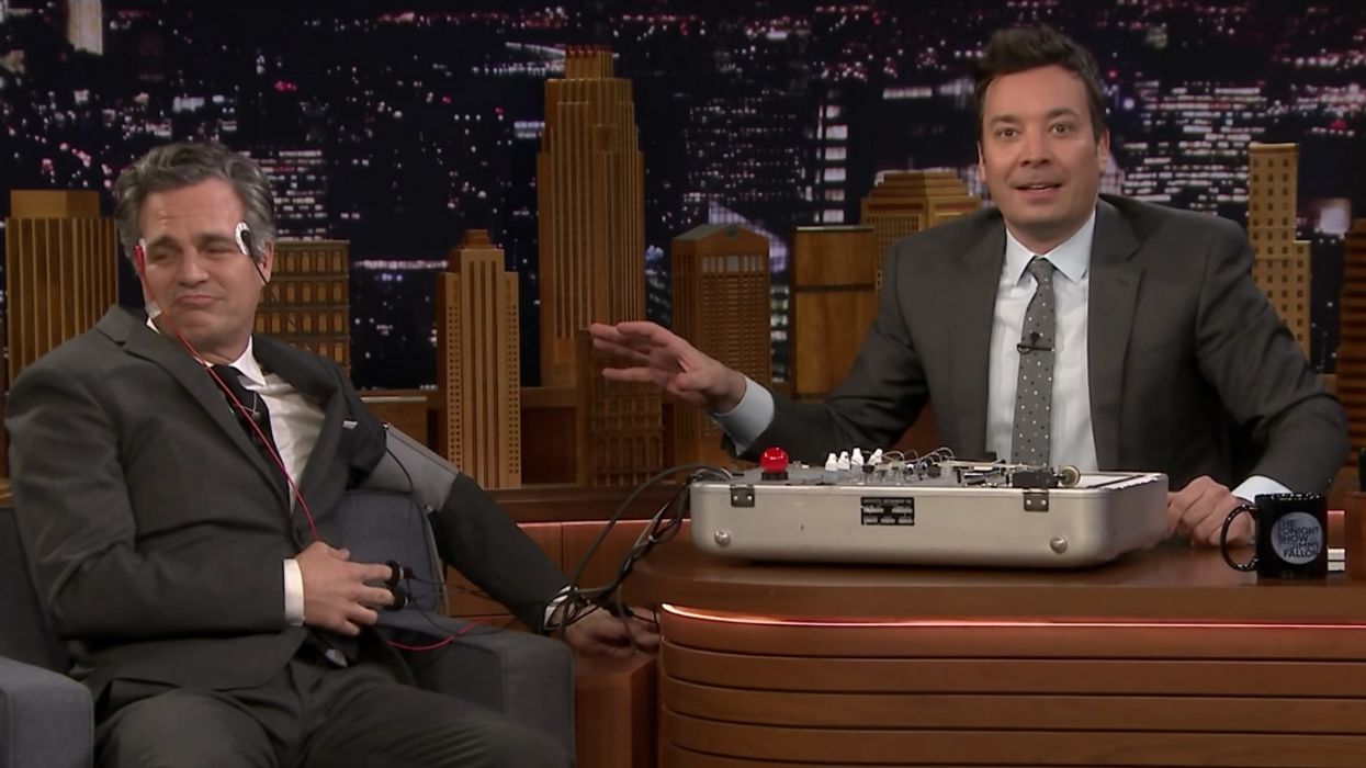 Jimmy Fallon Just Forced Mark Ruffalo To Take A Lie Detector Test In An Attempt To Get Some 'Avengers' Spoilers