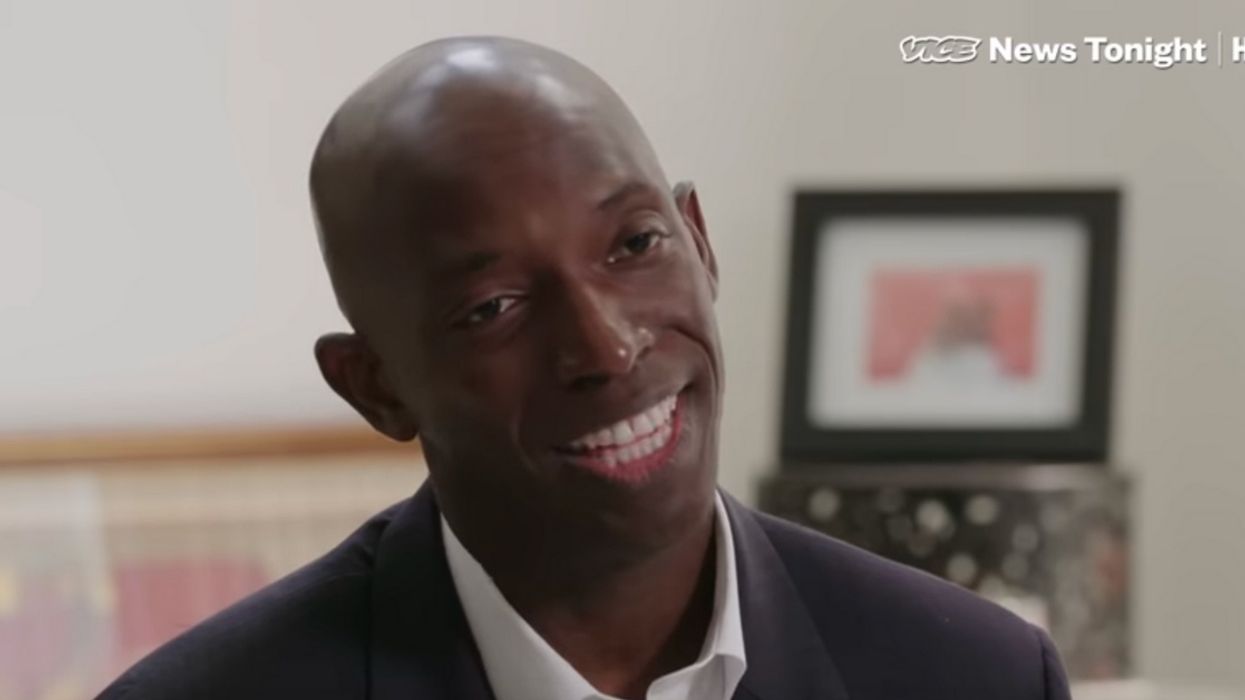 Potential Democratic Presidential Candidate Has A Proposal That Will Make Recent College Grads Very Happy