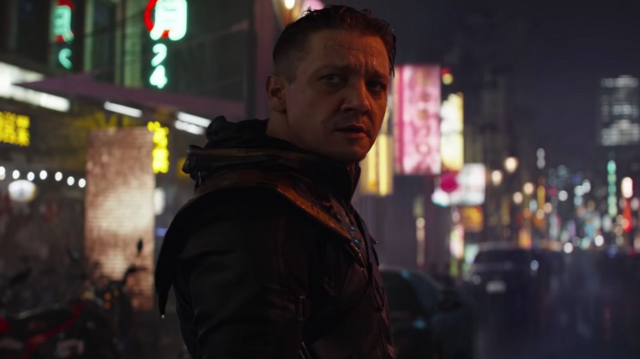 An Easter Egg In The 'Avengers: Endgame' Trailer Has Us Very Concerned For Hawkeye