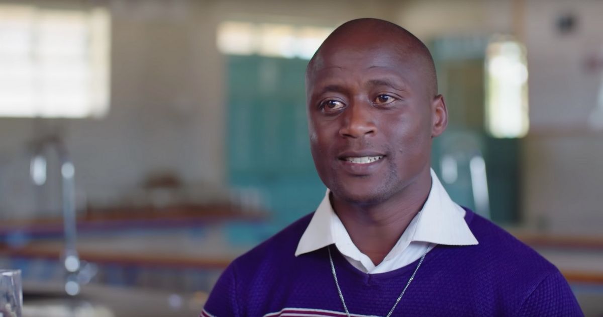 Kenyan Teacher From Remote Village Becomes First African To Win Global Teacher Prize
