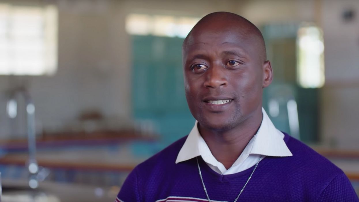 Kenyan Teacher From Remote Village Becomes First African To Win Global Teacher Prize