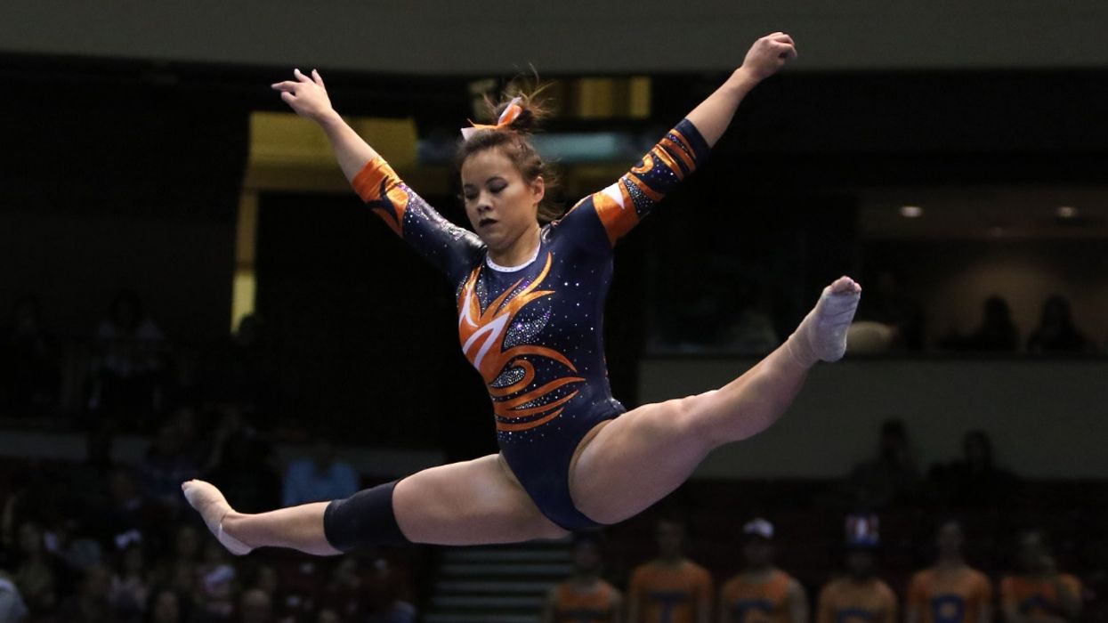 Star Auburn Gymnast Breaks Both Her Legs In Gruesome Landing During Competition