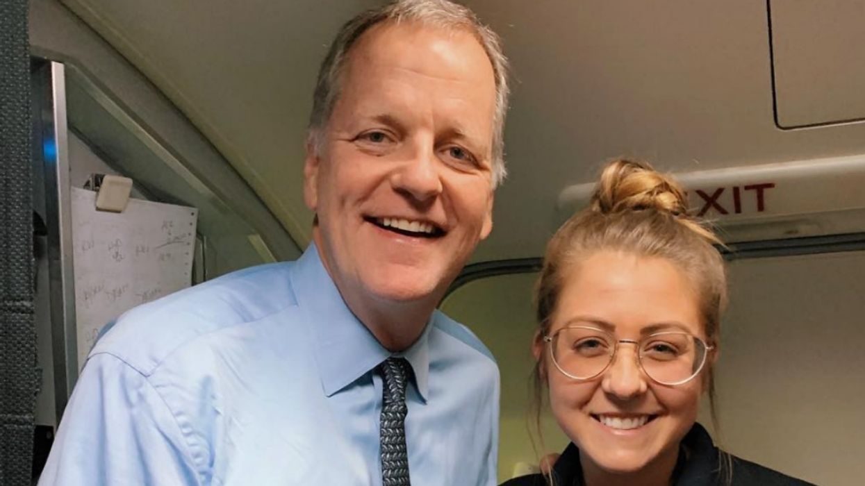 We Are Totally Cringing Over This Story Of A Flight Attendant Who Accidentally Spilled A Drink On The CEO Of American Airlines