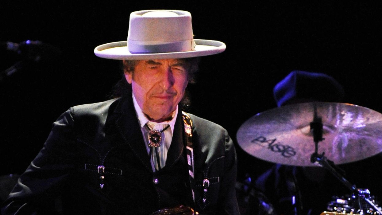 Bob Dylan Had Some Strong Words For A Fan Who Broke His Strict 'No Photos' Policy At A Vienna Concert