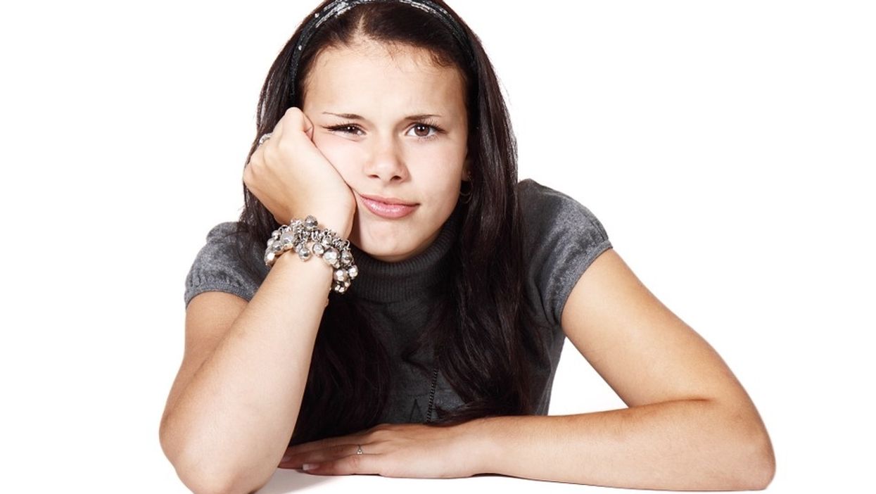 Adults Share The Most Depressing Way To Describe Their Jobs, And We're Dying