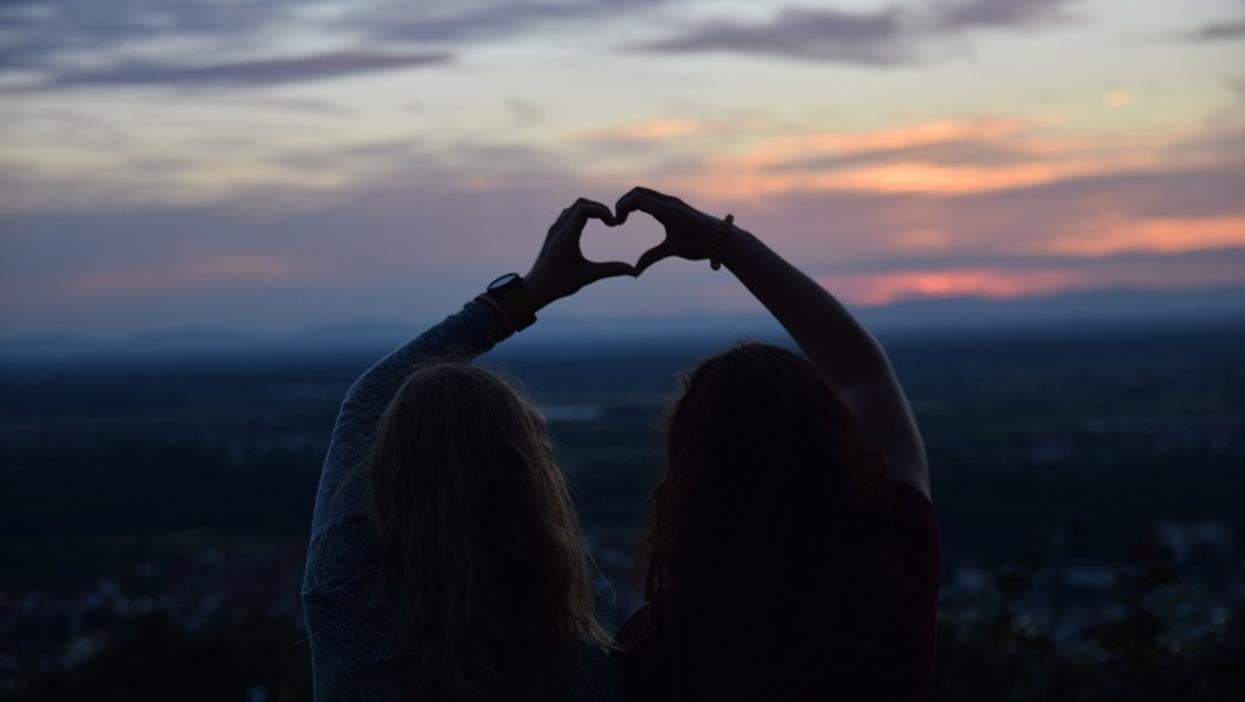 People Share How Their Bestie Backstabbed Them