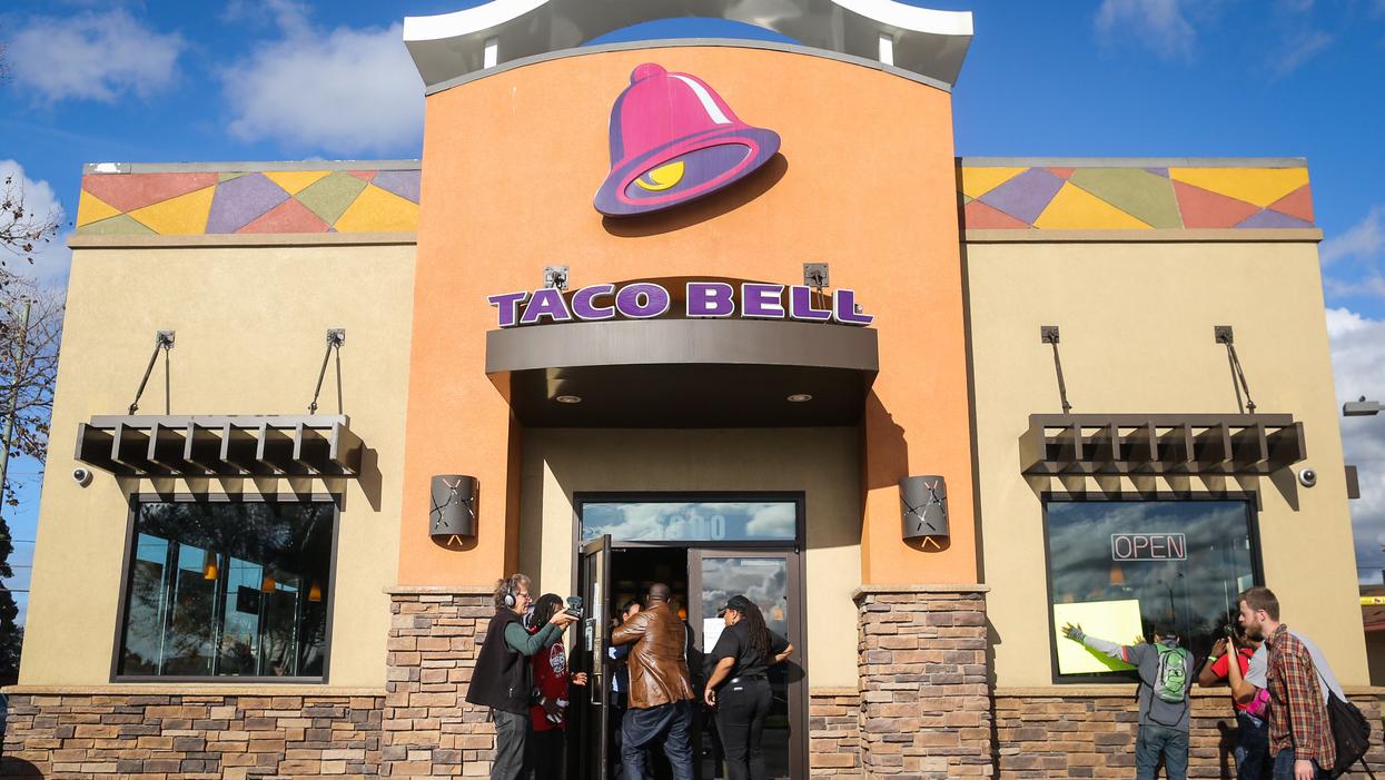 Someone Literally Called The Police After Taco Bell Ran Out Of Taco Shells