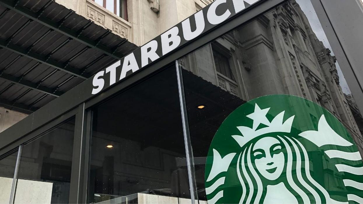 Starbucks Executive Apologizes After Barista Asks Arizona Police Officers To Leave Because Customer Felt Unsafe
