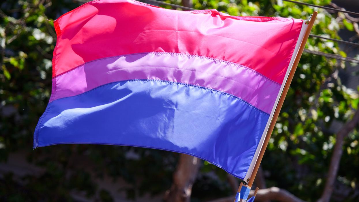 Bisexual People Reveal The Differences In Dating Men And Women