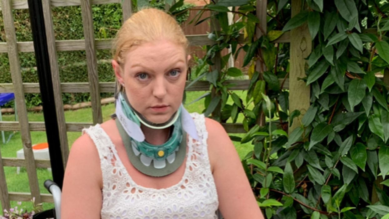 Woman Faces Being Internally Decapitated By Simply Turning Her Head To The Left Thanks To Ultra-Rare Condition