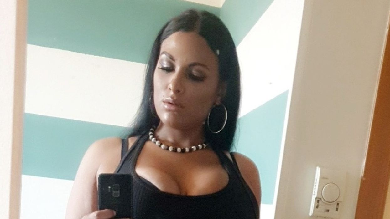 Woman Who Made Over $3k In Six Months From Sugar Daddies Explains What She Actually Does