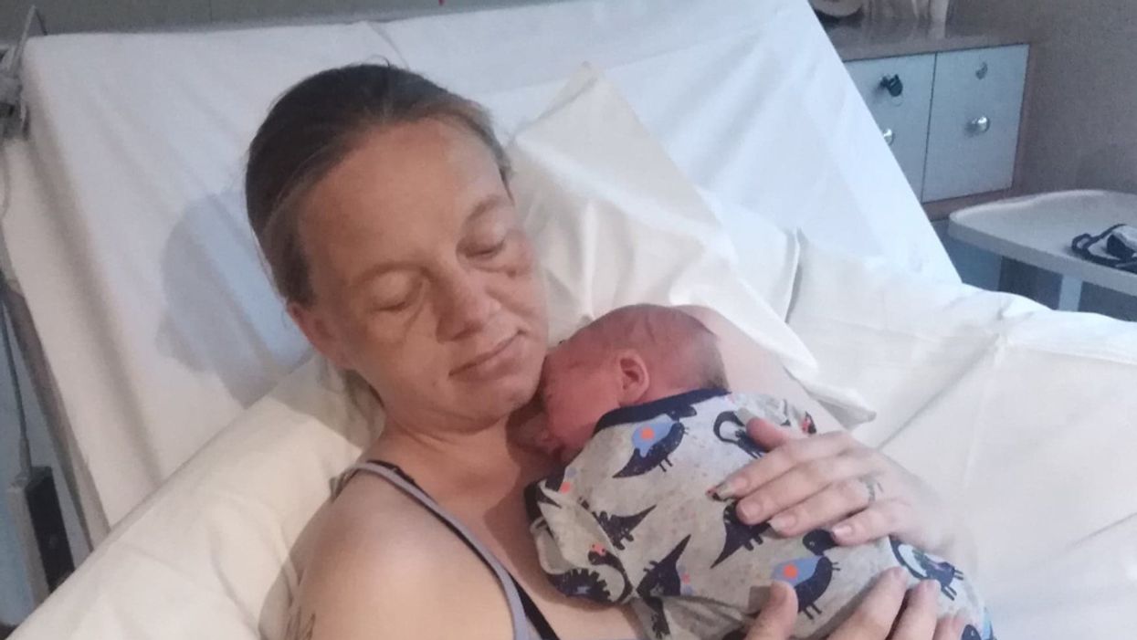 Mom Whose Baby Girl Was 'Killed By A Kiss' Gives Birth To Rainbow Baby On First Anniversary Of Her Death