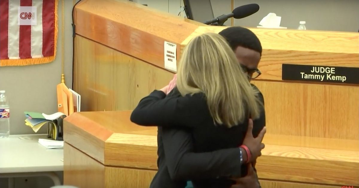 Emotional Moment Of Forgiveness Between Convicted Dallas Cop And Slain Neighbor's Brother Divides The Internet