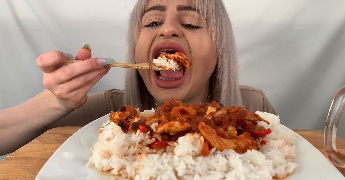 Woman Amasses Thousands Of YouTube Followers By Gorging On Junk Food