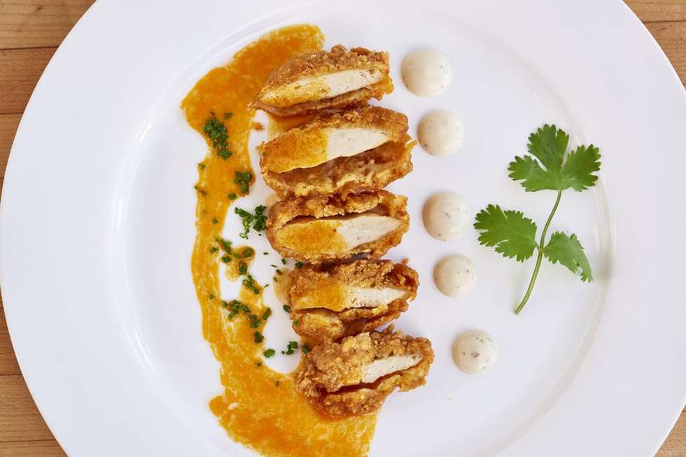 World's First Lab Grown Chicken Has Been Tested… And Tasted