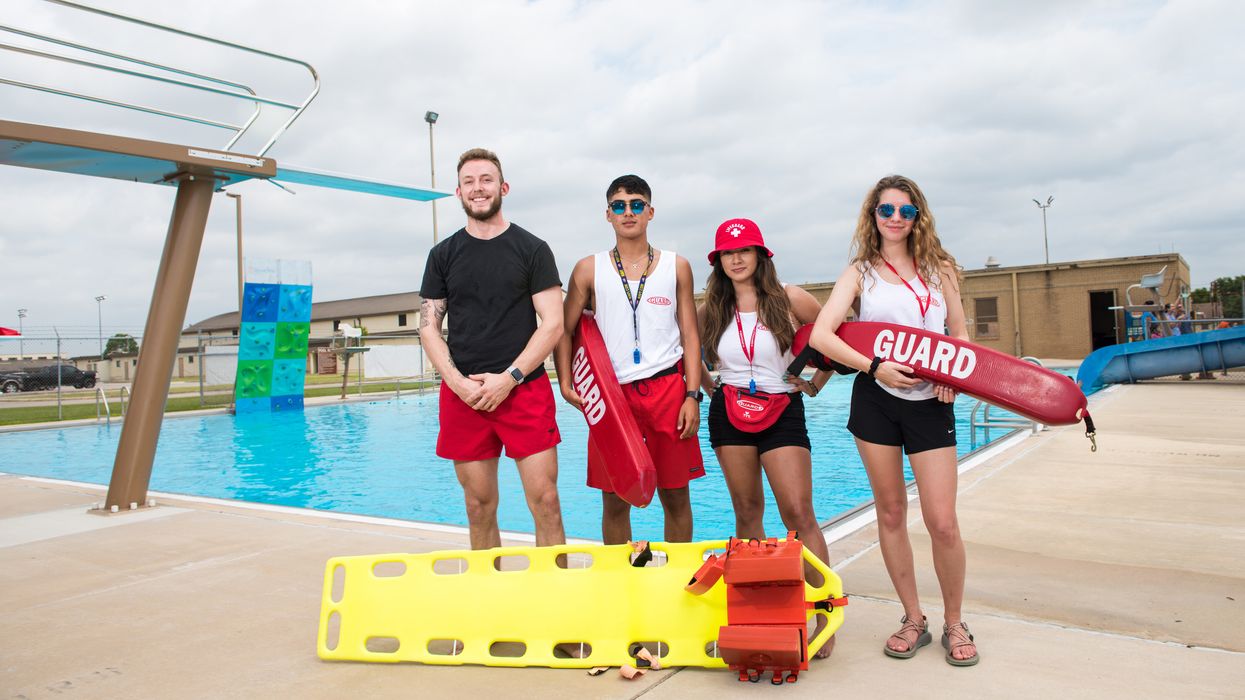 Lifeguards Share The Weirdest Things They've Seen Swimmers Do