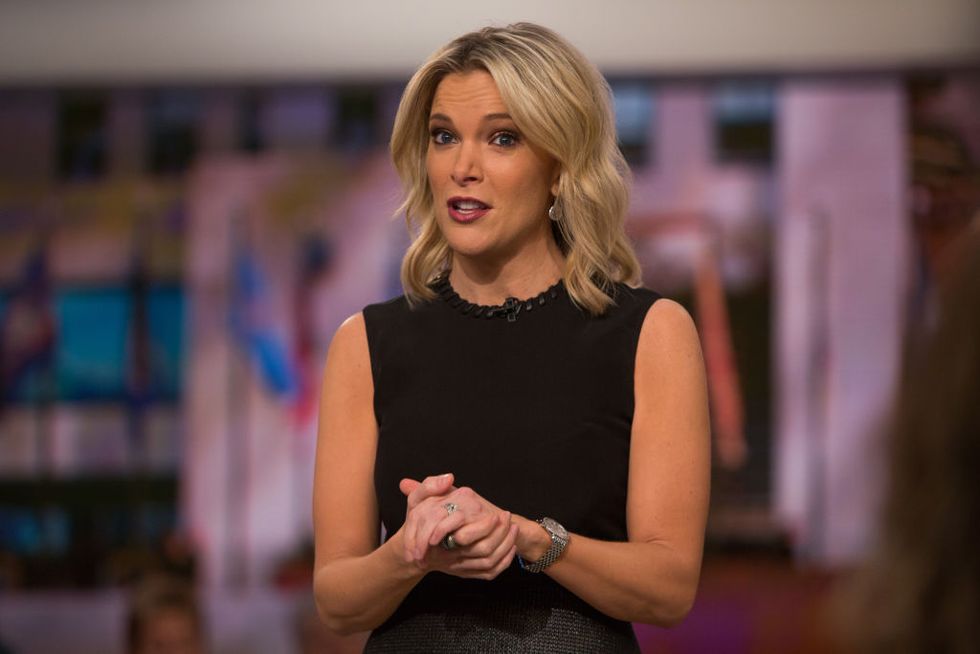 WATCH Megyn Kelly Says Melania Trump 'Posed Nude for GQ Magazine' Comic Sands