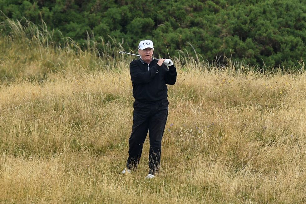 Donald Trump Reportedly Just Installed a Golf-Simulator in the White House, and If It's the One People Think It Is, This Thing's Huge