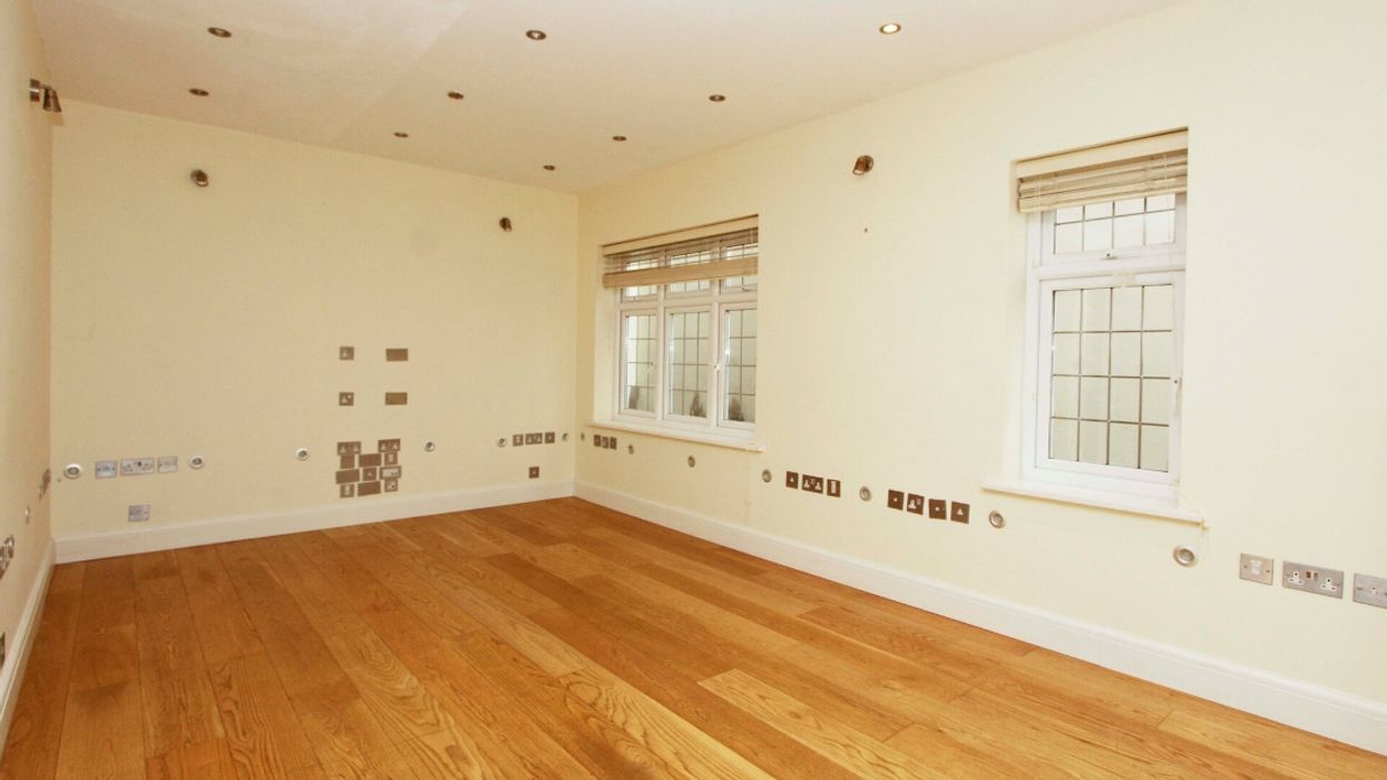 House Goes Viral For The Extreme Amount Of Electric Outlets It Has
