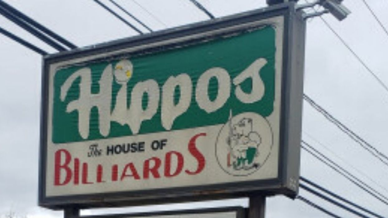 Pool Hall Gives New York A Big Middle Finger With Sign After Flood Damage Forces It To Close