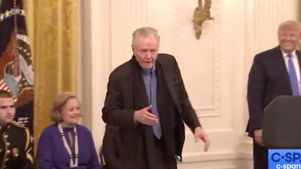 Jon Voight's Awkward Dance While Accepting An Award From Trump Has People Cringing