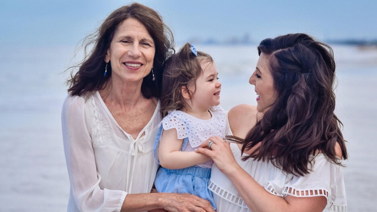 Woman Follows In Her Mom's Footsteps By Donating Over 5 Gallons Of Excess Breast Milk To Strangers