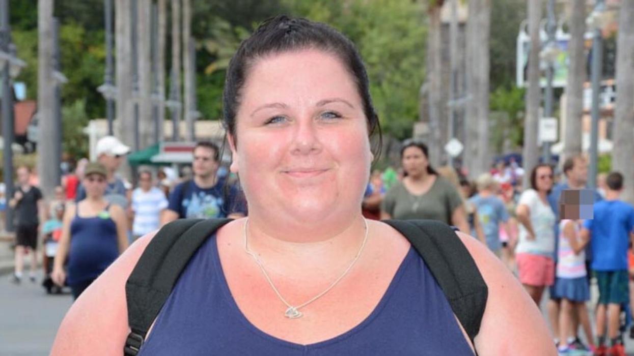 33-Year-Old Woman Sheds Nearly 100 Pounds After Doctor Warned Her That She'd Be Dead By 40 If She Didn't Lose Weight