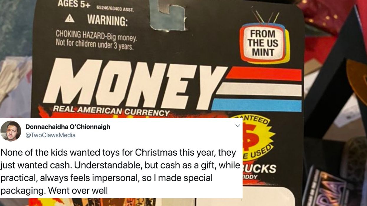 Guy Goes Viral For His Impressive Homemade Packaging After His Kids Asked For Cash For Christmas