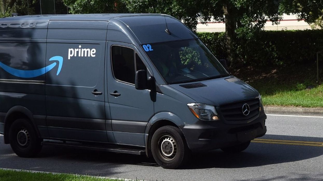 Amazon Driver Refused To Deliver A 92-Year-Old Grandmother Booze Because She Didn't Have ID