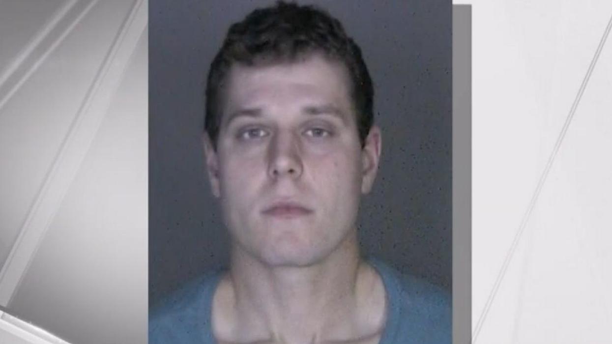 United Express Passenger Arrested After Beating Up Flight Attendant In Attempt To Storm Cockpit
