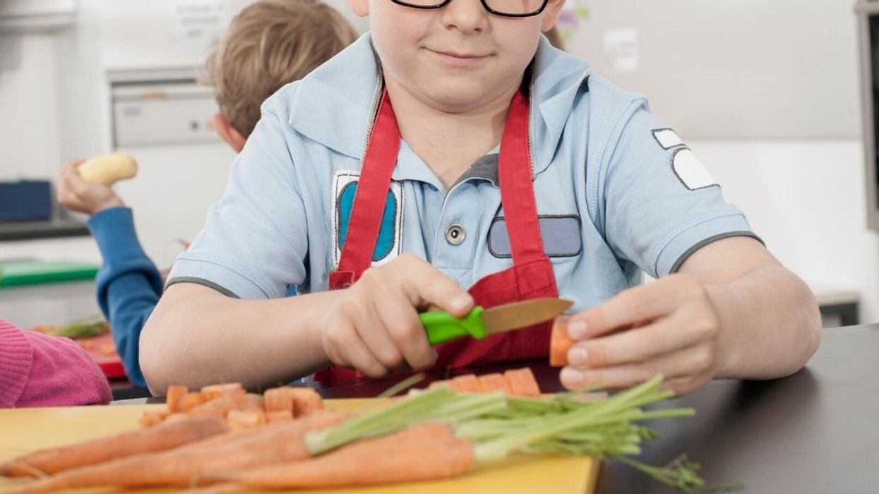 Mom Outraged After Teacher Gives Her Son Detention For Not Being Able To Afford Food For Class