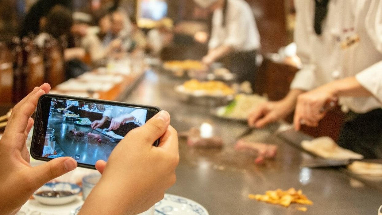 Japanese Teppanyaki Restaurant-Goer Horrifies The Internet With Tale Of Puking On The Chef's Grill