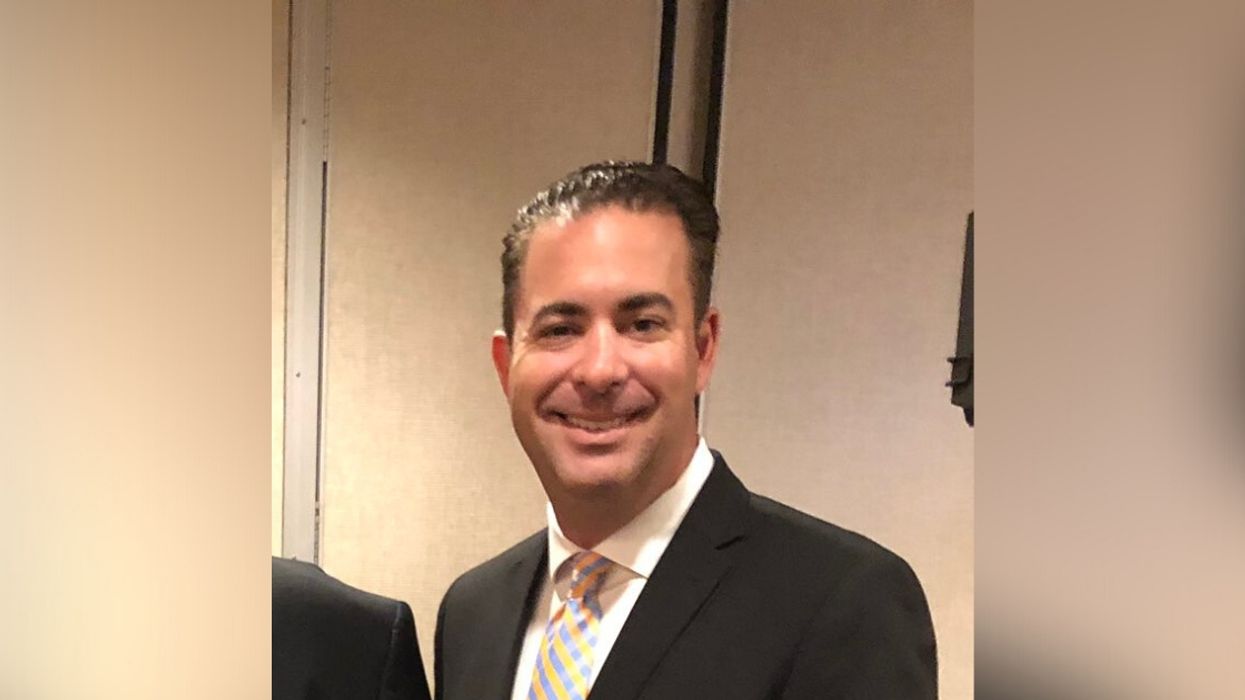 Pro-Trump Miami Police Captain Under Fire For Claiming He's 'Black' During City Commission Meeting