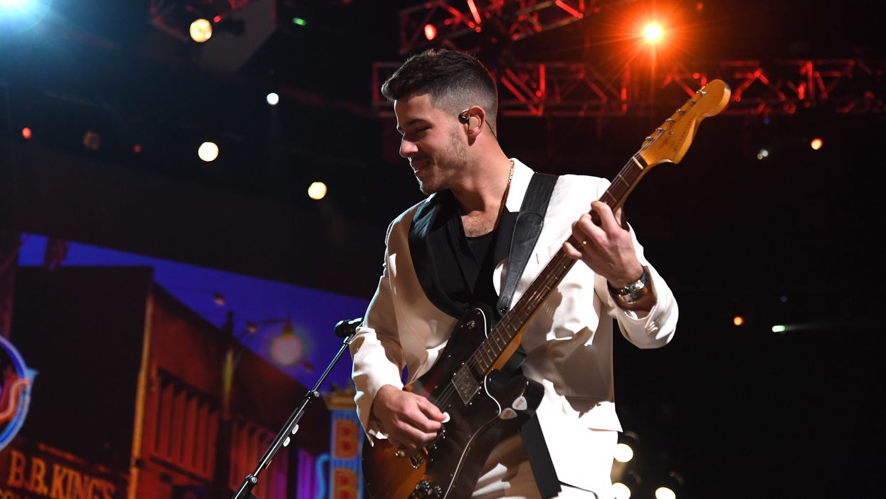 Nick Jonas Had Something In His Teeth During His Grammy Performance, And Fans Definitely Noticed
