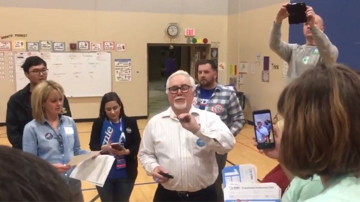 People Are Not Impressed After Coin Flips Were Used To Decide Iowa Democratic Caucus Results