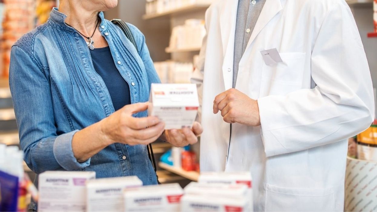 Pharmacy Worker Screws Up Big Time After Patient's Wife Asks About The 'Little Blue Pill' He's Taking