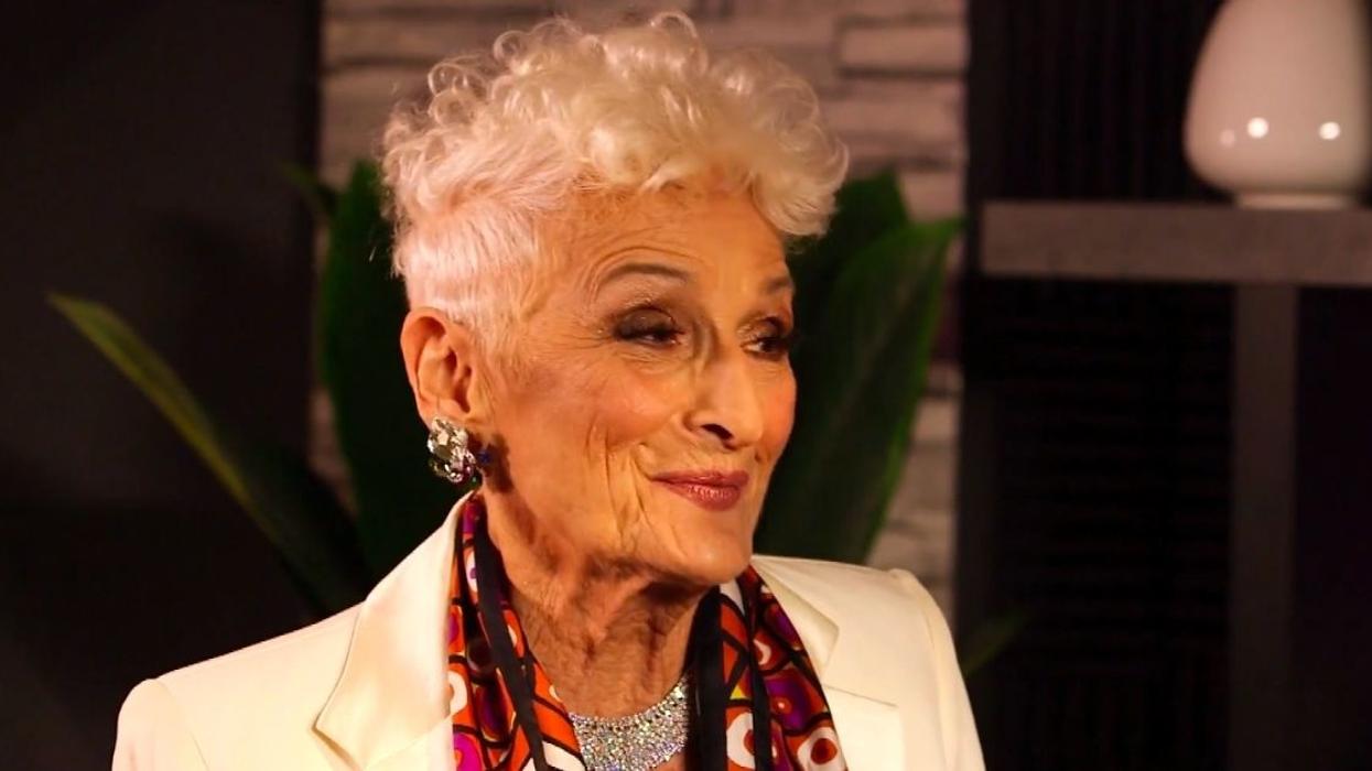 83-Year-Old 'Tinder Granny' Who's Gone On Hundreds Of Dates Doles Out Some Wisdom About The Popular Dating App