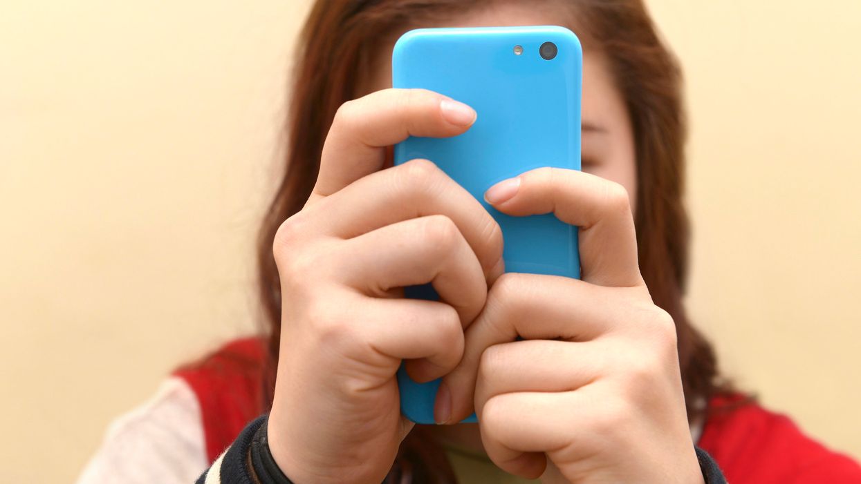 Dad Wonders If He's In The Wrong For Kicking 'Spoiled Brat' Out Of His Daughter's Birthday Slumber Party