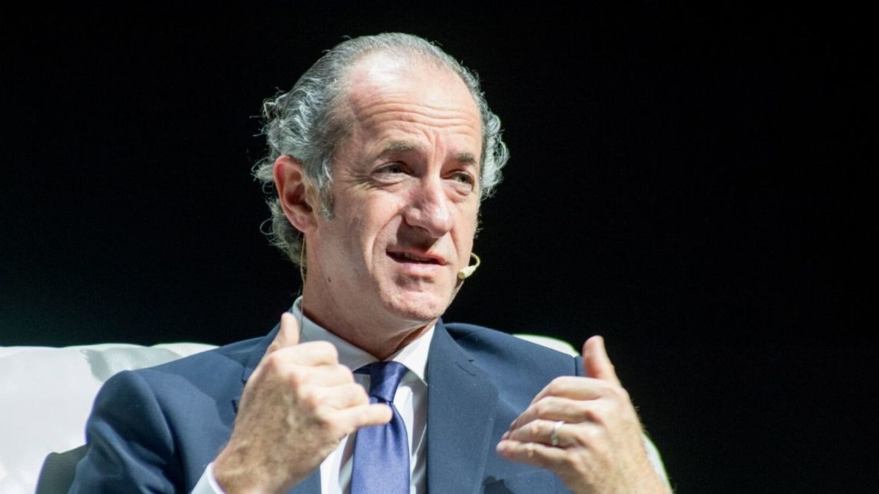 Politician Apologizes After Falsely Suggesting That Chinese People Eating 'Live Mice' Caused Coronavirus